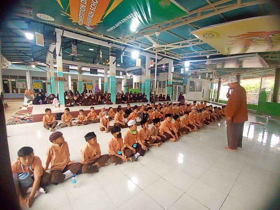 Sekolah Al Huffazh