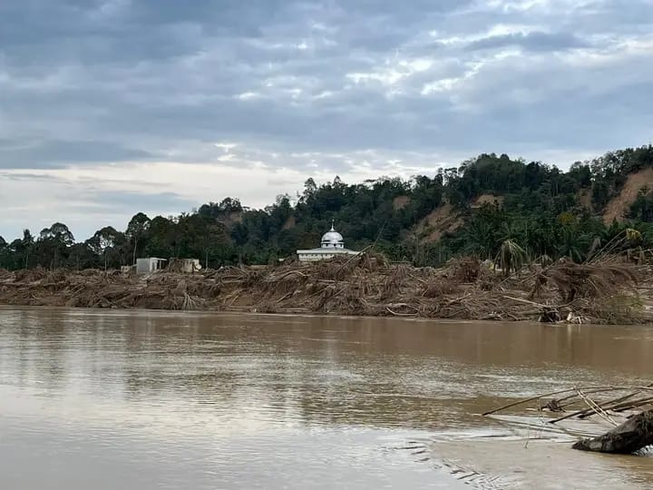 banjir bandang aceh sumtaera