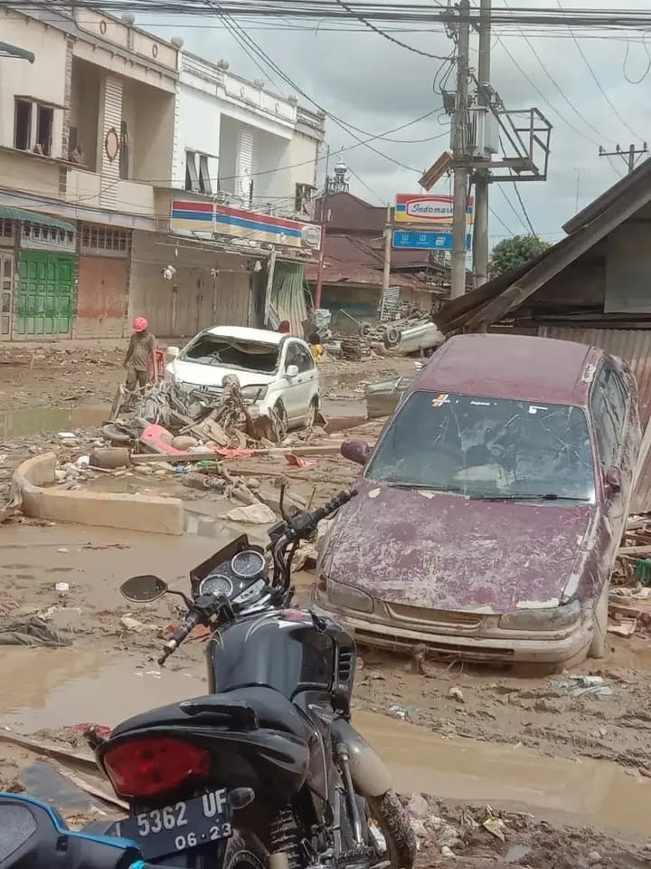 banjir bandang sumtaera aceh