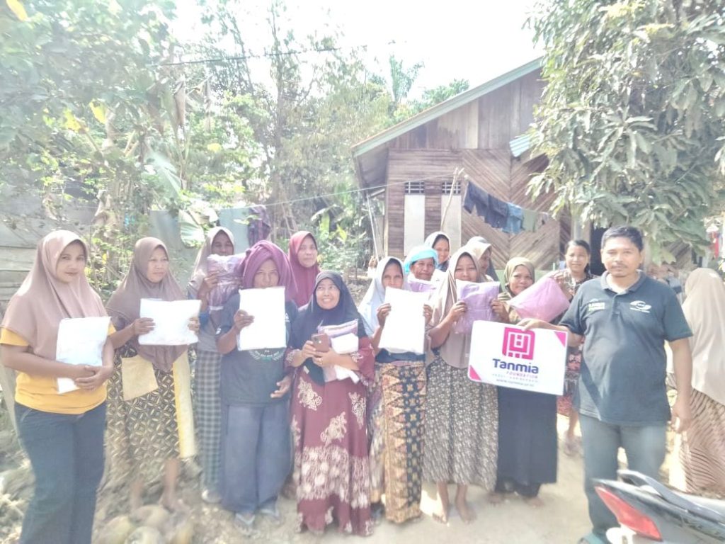 kayu glondongan banjir